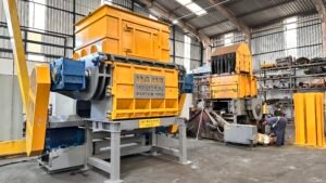 Triturador Jaguar Industrial produzindo TDF para coprocessamento em cimenteiras no Brasil